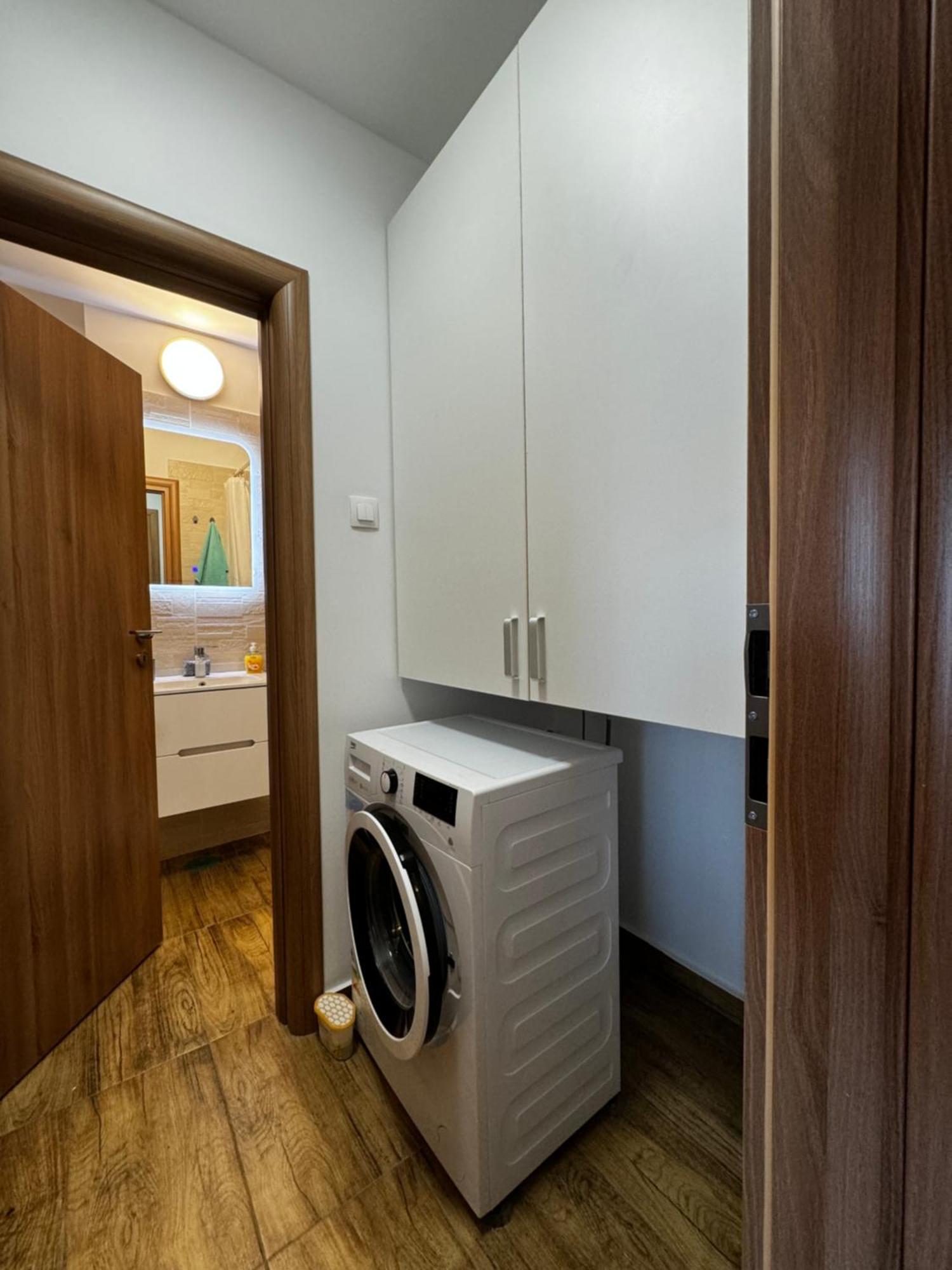 Apartamento Cozy North View By Chr Luxury Propery Bucarest Exterior foto